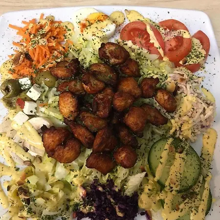 Oos Heem Kemping Montenau